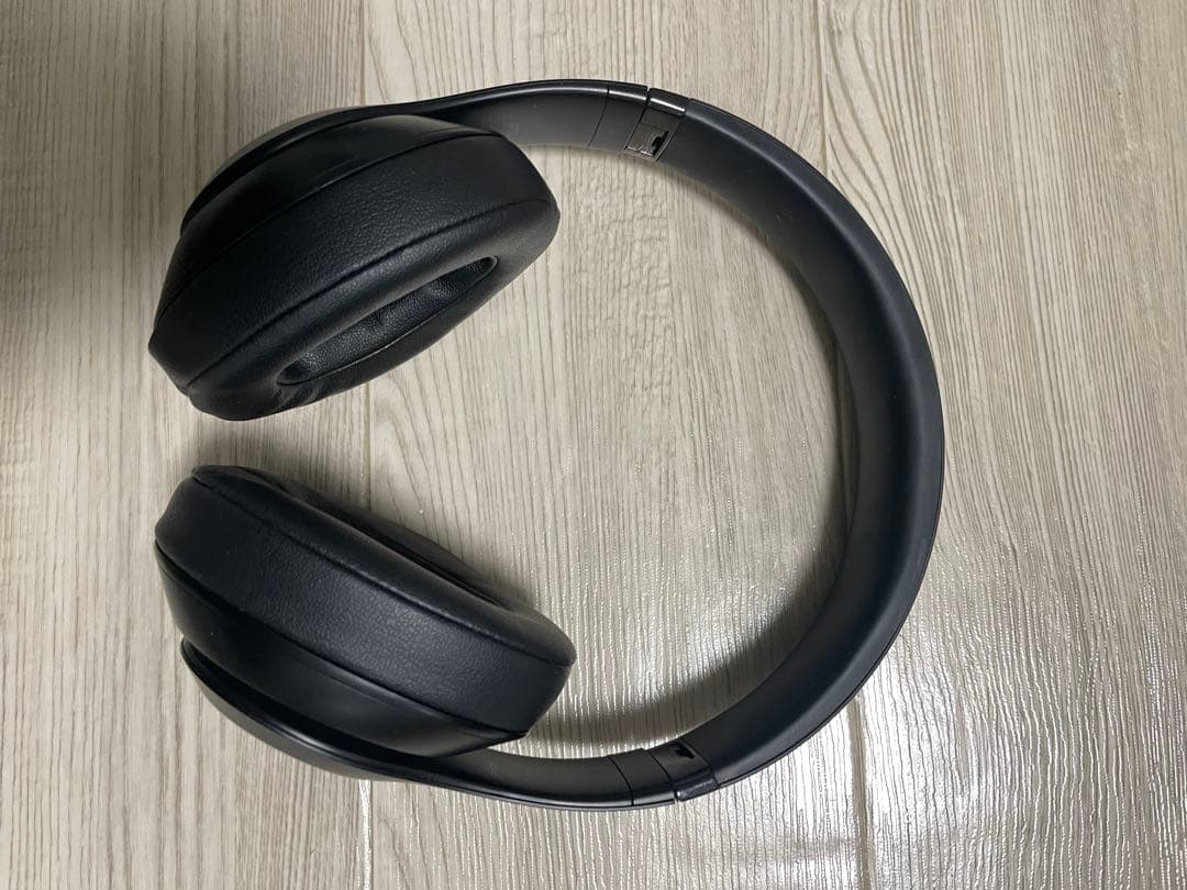 Beats Studio3 ブラック