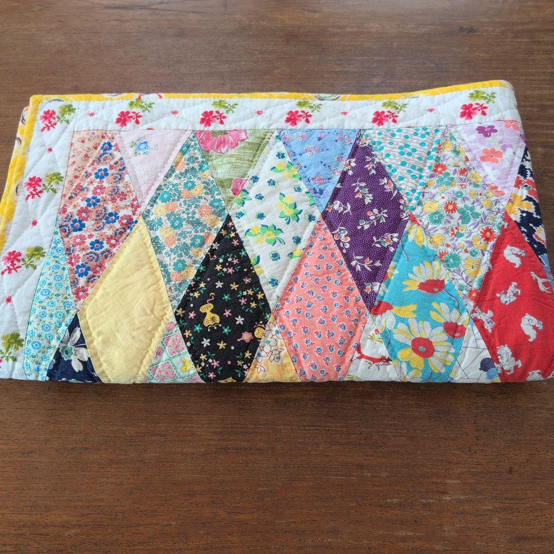 パッチワークキルト　ビンテージ　ハンドメイド