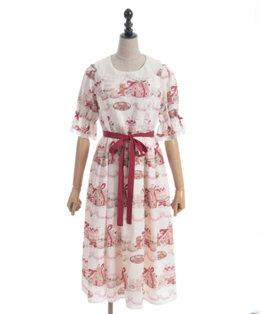 ♡axesfemmekawaii♡ お菓子の家柄ワンピース 生成り