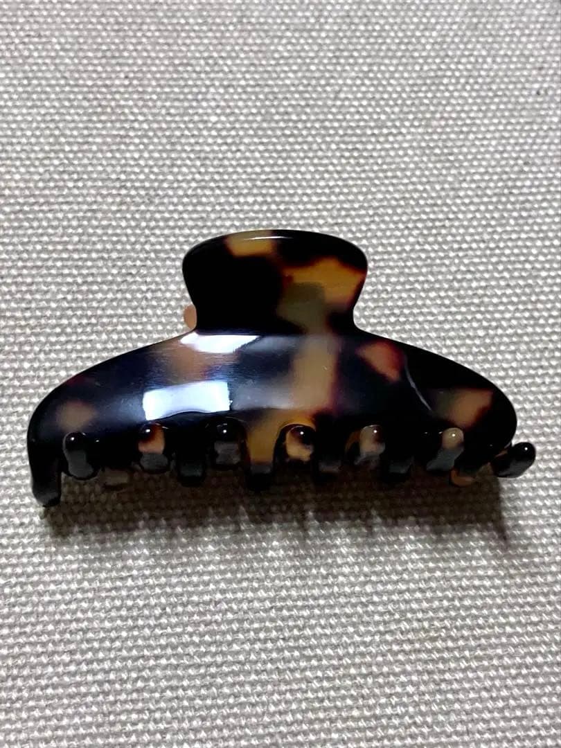 定番 ALEXANDRE DE PARIS べっ甲柄 ヘアクリップ