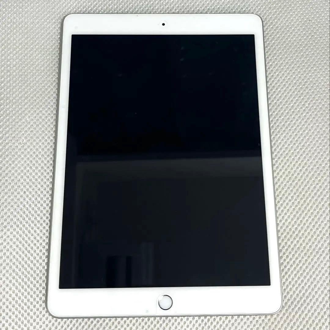 Apple iPad 無印 第8世代 32GBジャンク扱い