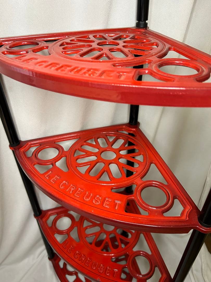 き*ん様 Le Creuset ✨希少・廃盤品 ポットスタンド チェリーレッド