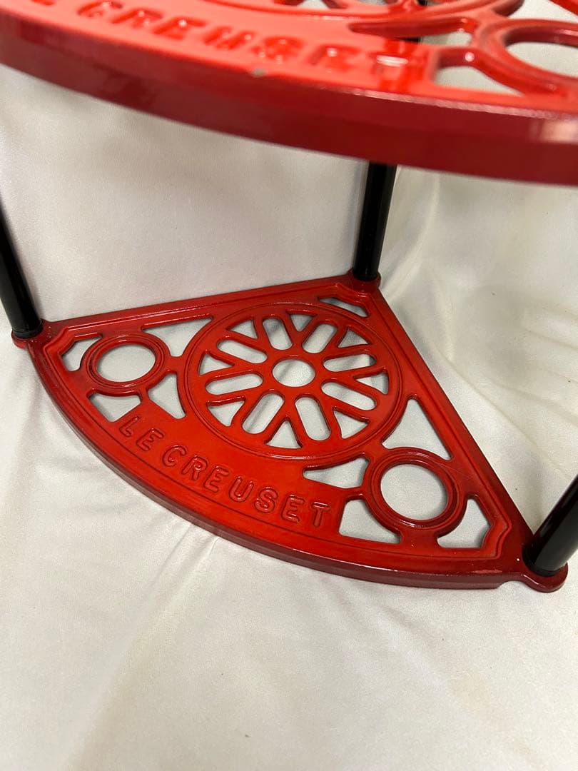 き*ん様 Le Creuset ✨希少・廃盤品 ポットスタンド チェリーレッド