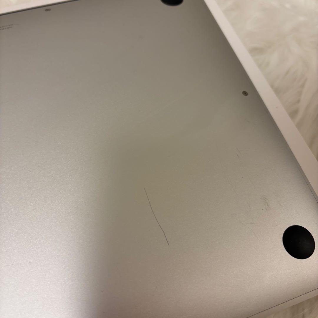 MacBookAir 13inch 8GB / 256GB 値下げ交渉可