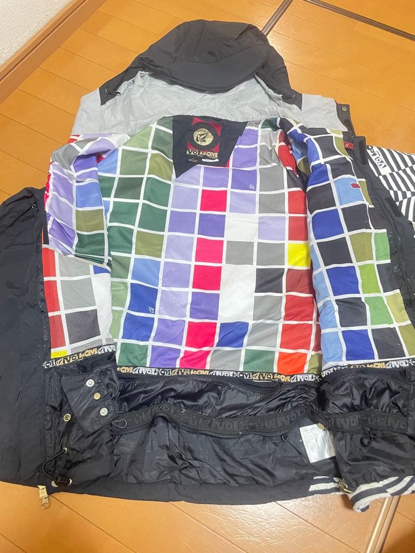 VOLCOM ボルコム スノーボードウェア 上下セット