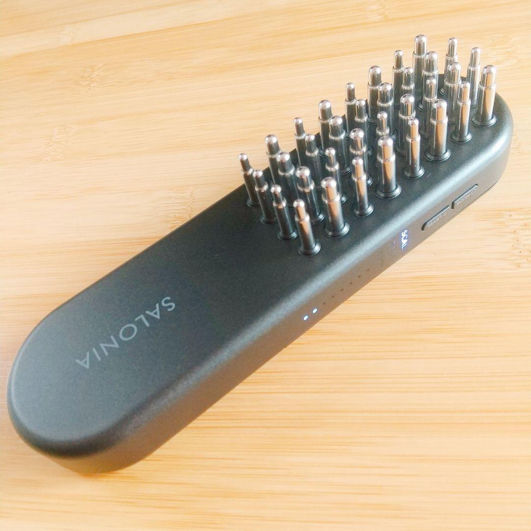 サロニア EMSリフトブラシ 3Dケア