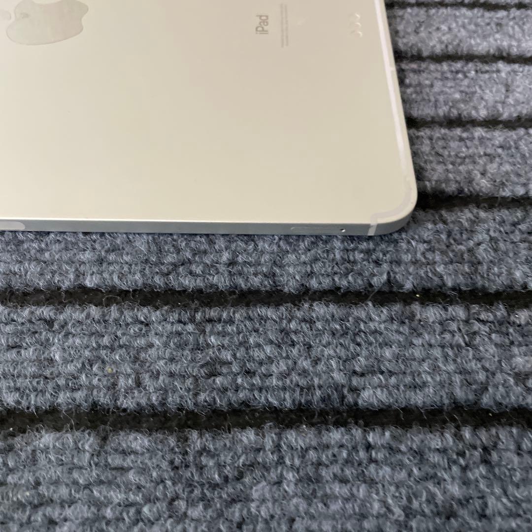 105【早い者勝ち】 iPad Pro 11 2世代 128GB シルバー