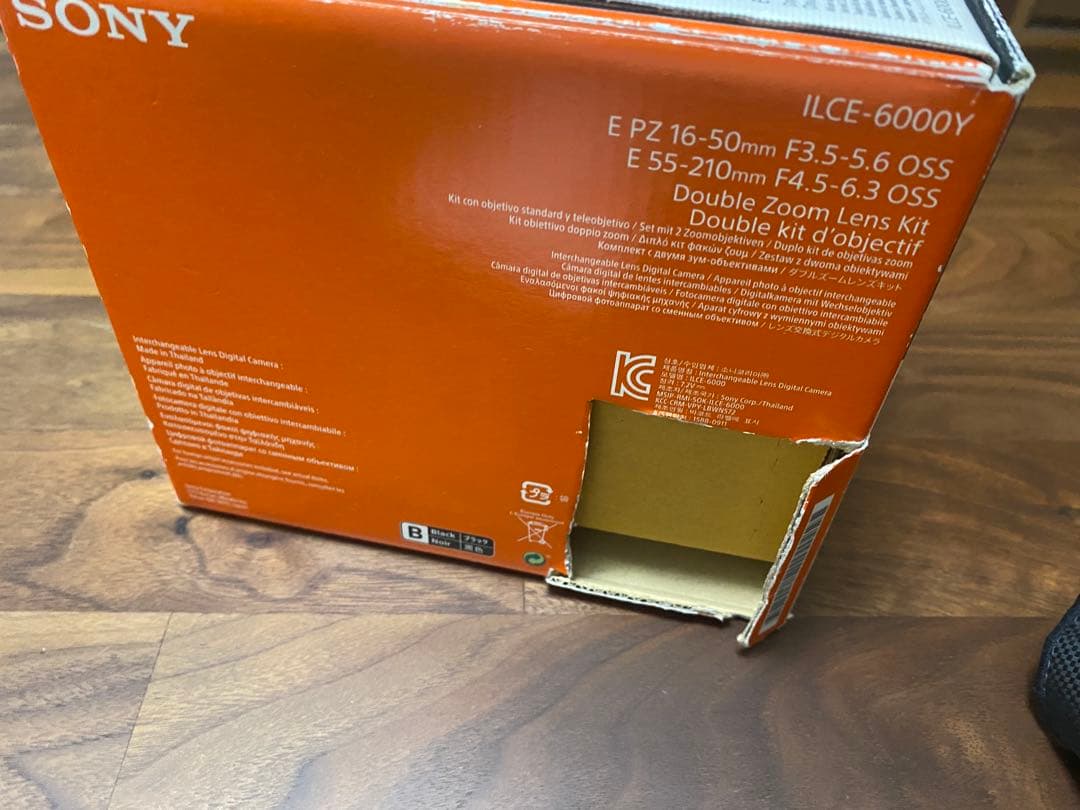 SONY α6000 ダブルズームレンズキット& SEL30M35レンズ