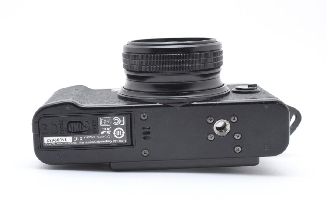 ■ 美品 ■ フジフィルム　FUJIFILM X10