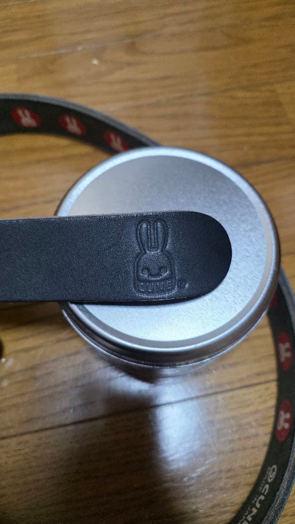 激レア CUNE レザー 黒ベルト 金属バックル