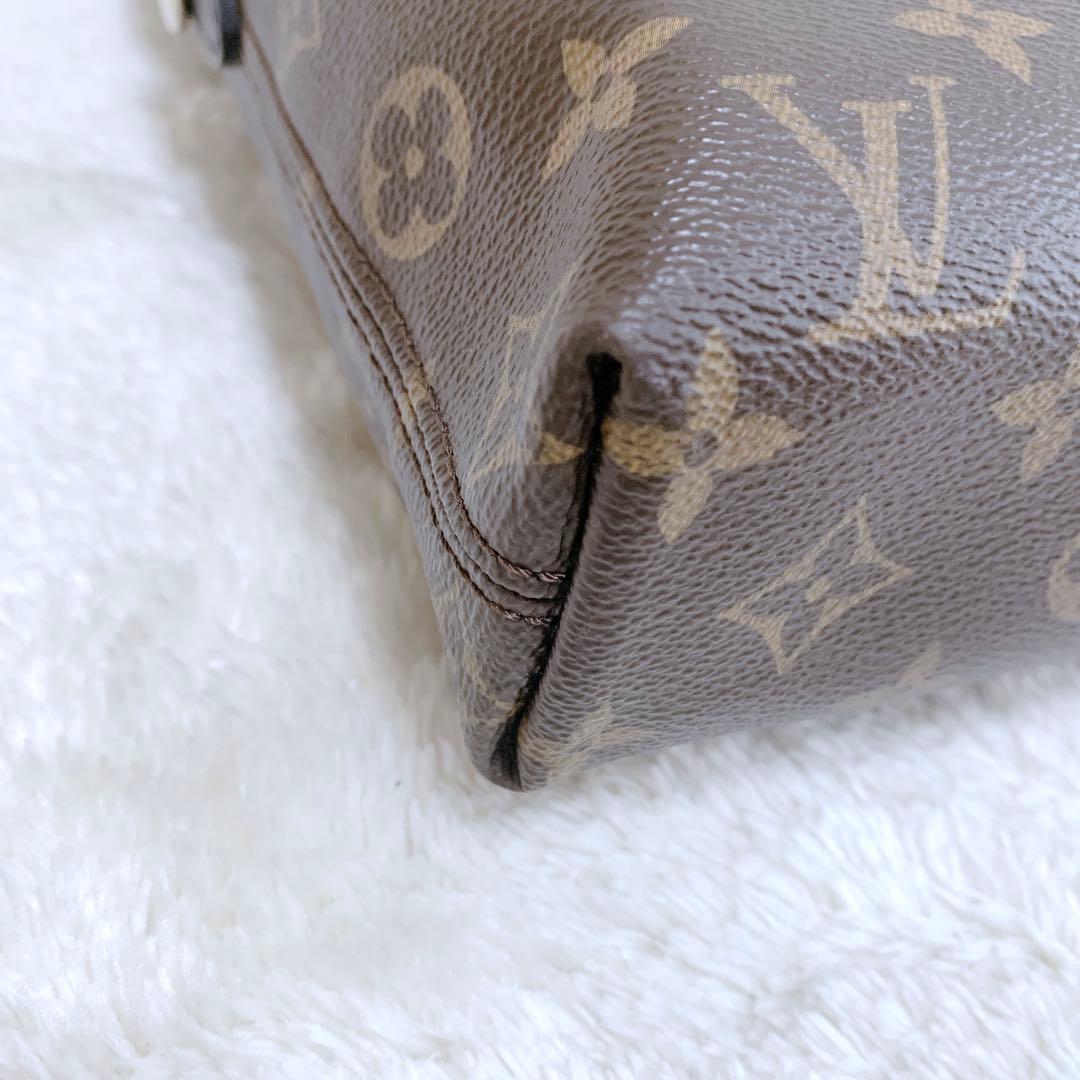 極美品 ♪ ルイヴィトン モノグラム マカサー ポルトドキュマン ジュール A4