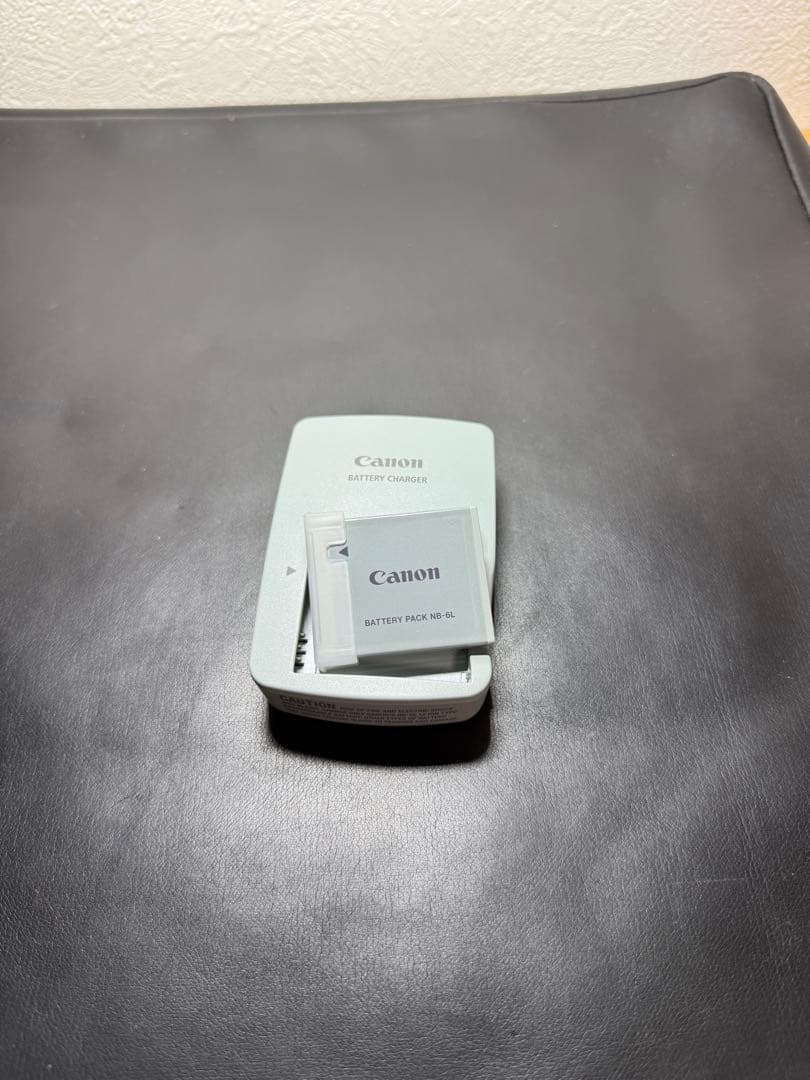 美品✨ CANON IXY30S ホワイト オールドコンデジ インスタグラマー