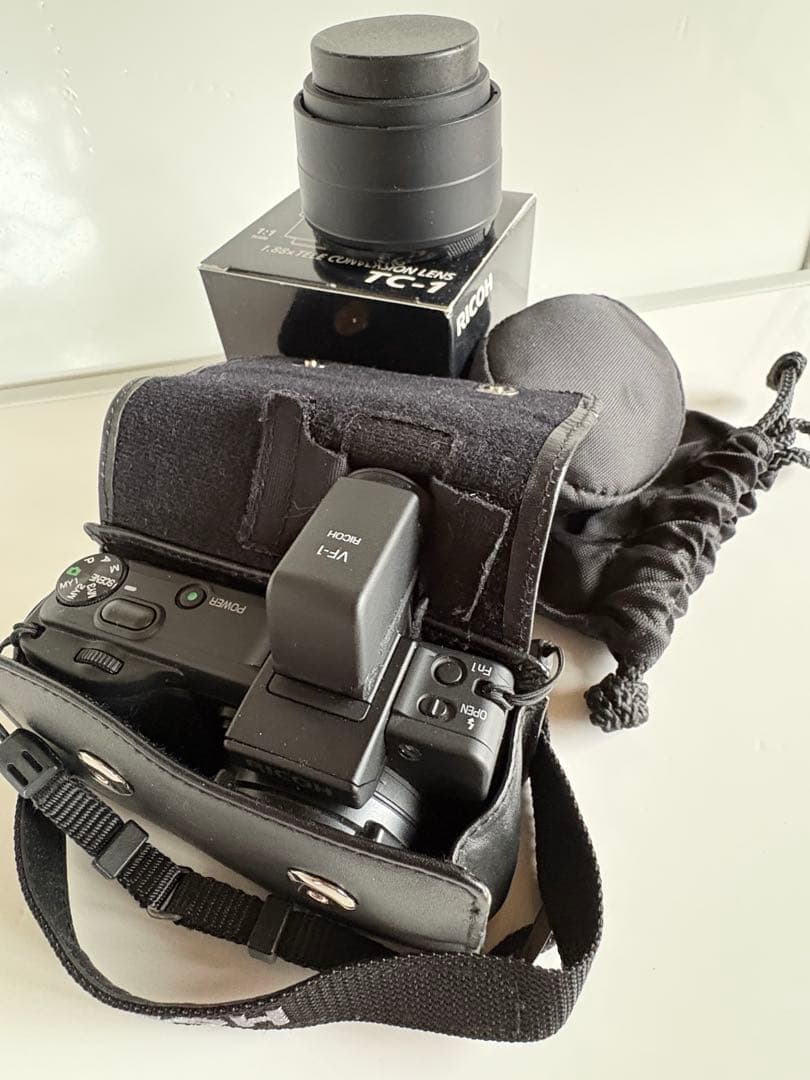 RICOH GX200 デジタルカメラ VF-1付き　オプション各種