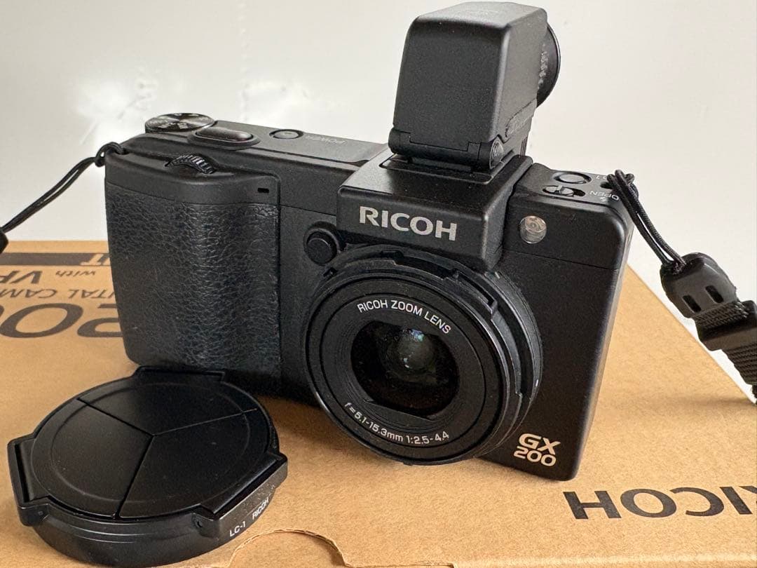 RICOH GX200 デジタルカメラ VF-1付き　オプション各種