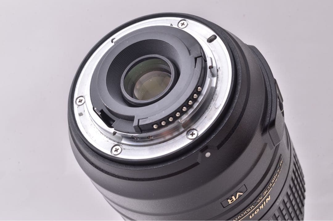 感動の【望遠レンズ 300ｍｍ】ニコンAF-S NIKKOR 55-300 VR