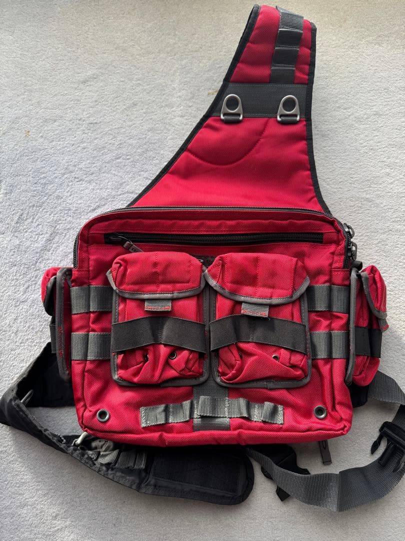 バッグ oakley tactical field gear sling bag 00s