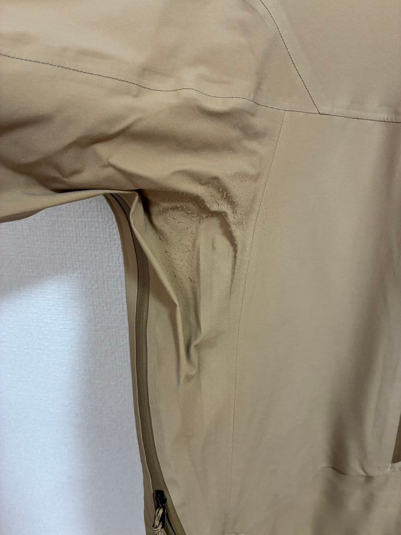 【BURTON [ak]・クリーニング済み】スノーボードウェア ジャケット S