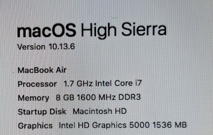 2014 MacBook Air 13 インチ i7 !!