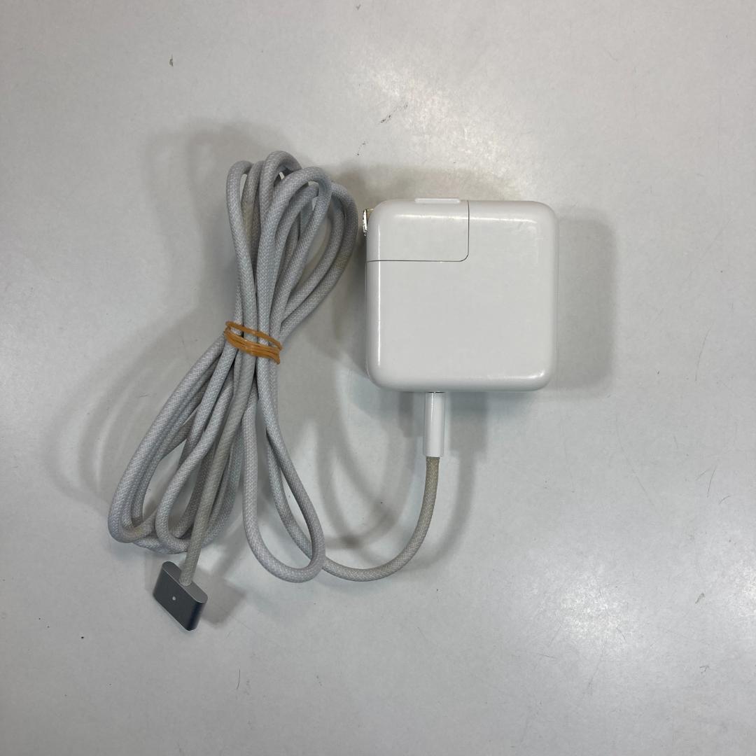 Apple MacBook Air M2 ノートパソコン 13インチ 16GB