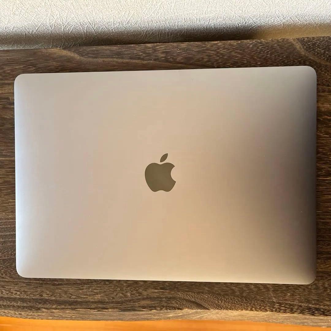MacBook Pro スペースグレイ2019 13inch