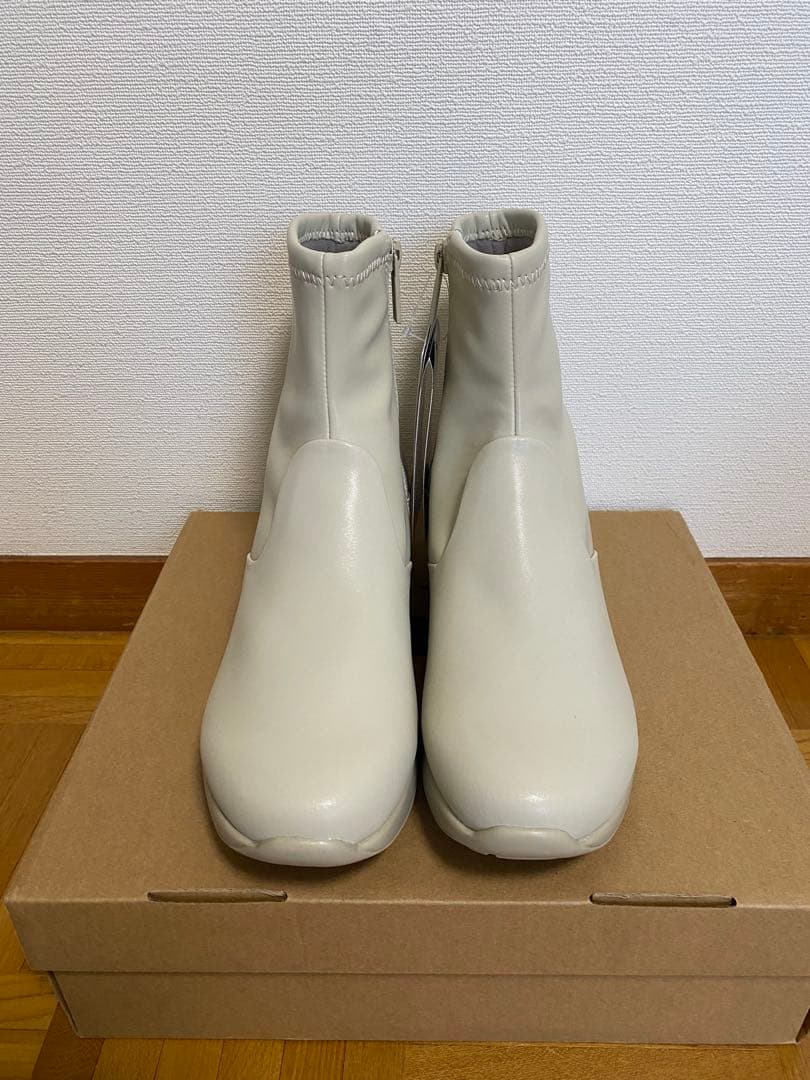 le coq sportif 防水防寒ブーツ　アンジェⅡ ミルクベージュ