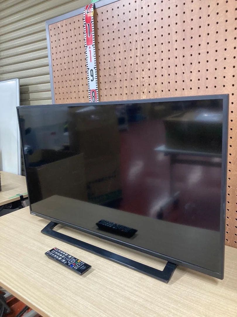 TOSHIBA 40型液晶テレビ 40S22 2019年製 リモコン付