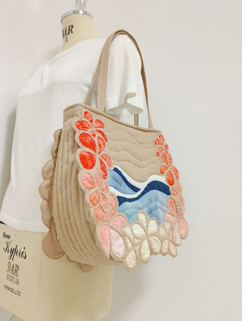 ハワイアンキルト　ハンドメイド　プルメリアトートバッグ
