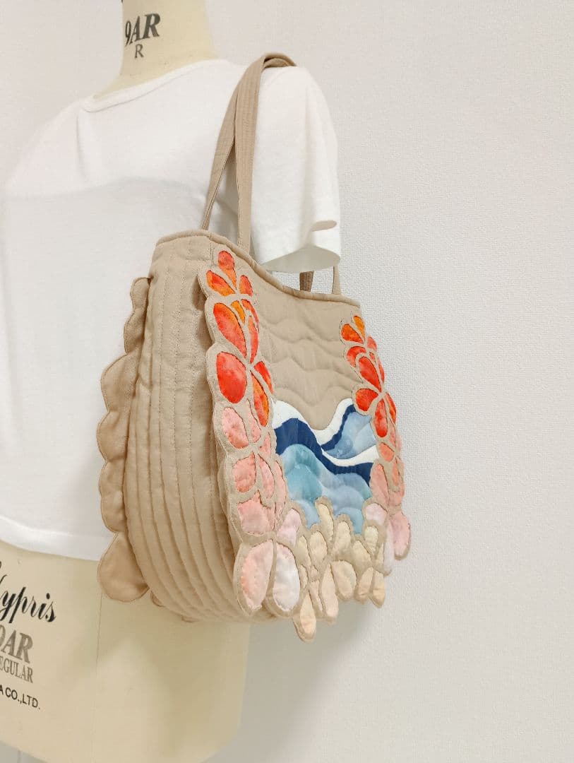 ハワイアンキルト　ハンドメイド　プルメリアトートバッグ