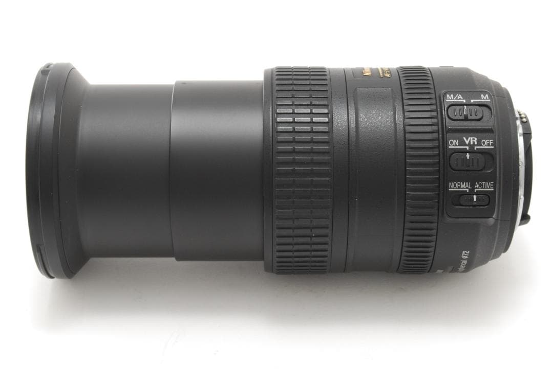 レンズ(ズーム) Nikon AF-S 18-200mm f3.5-5.6G VR L0135