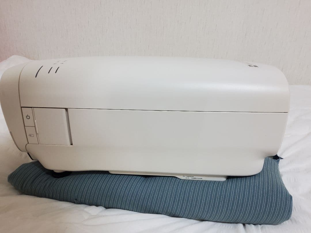 エプソンEPSON プロジェクター EH-TW8300W ワイヤレス対応 美品