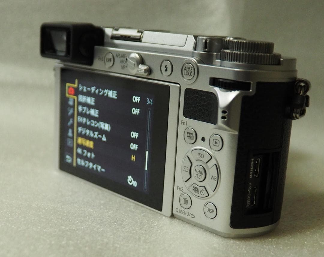 LUMIX GX7MK3(シャッター数2650回)　ズームレンズ付