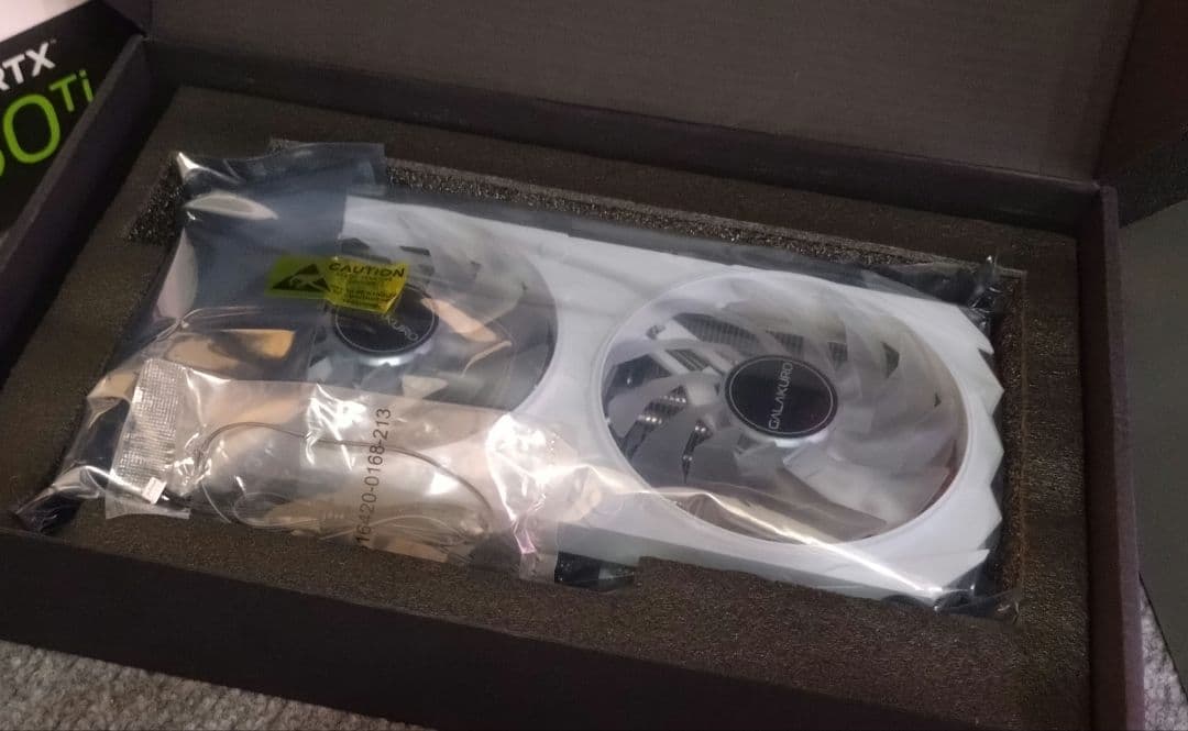 GALAKURO GEFORCE RTX 4060 Ti 人気ホワイトモデル