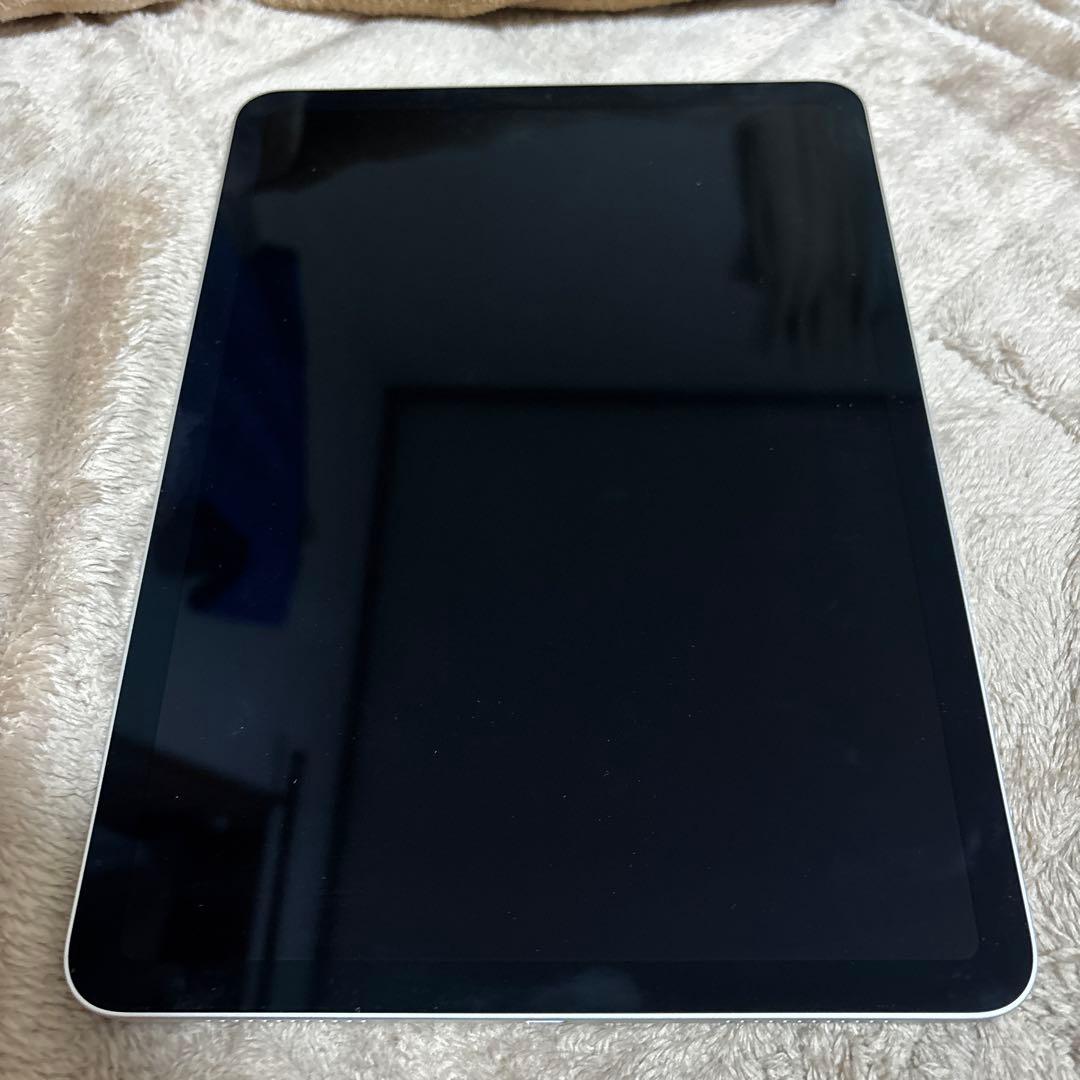 N*o様 Apple iPadAir(第4世代)シルバー 本体　256GB