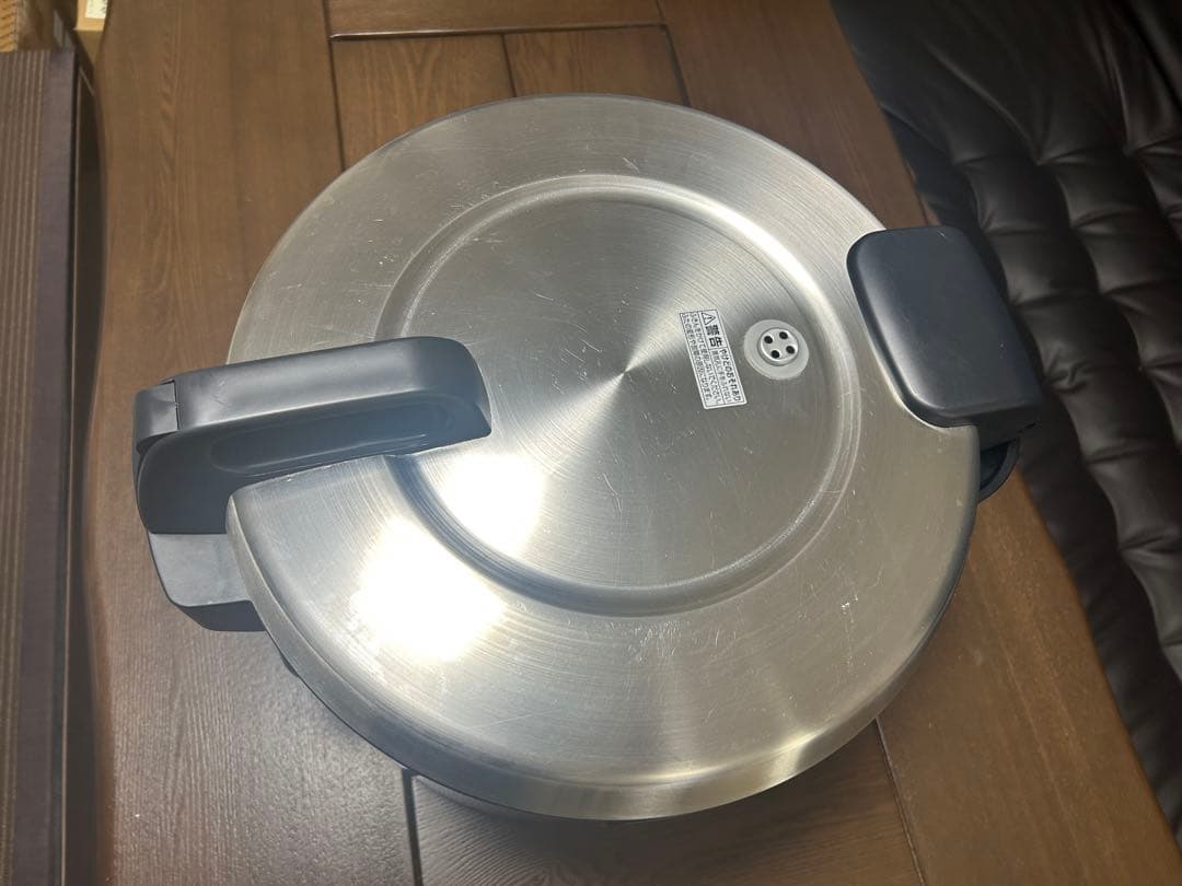 タイガー魔法瓶　業務用炊飯器 2升 1410W ステンレス JNO-A361XS