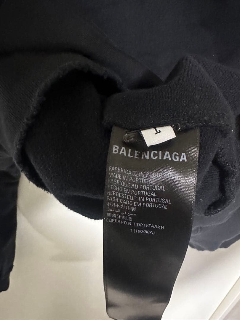 2022 balenciaga フーディー　Lサイズ
