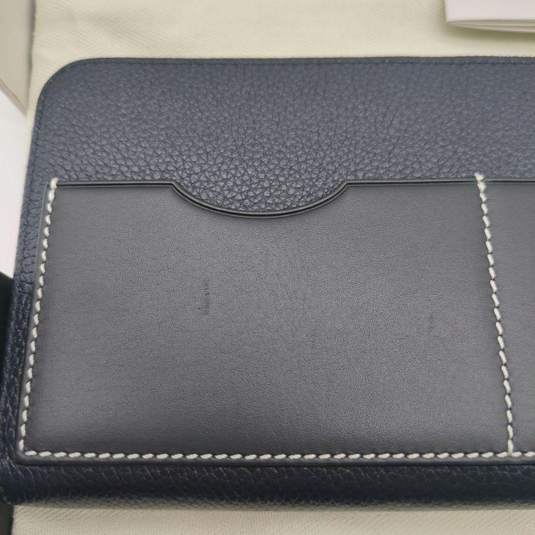 【未使用級】ロエベ レザー 長財布 ラウンドファスナー アナグラム 黒 シボ皮