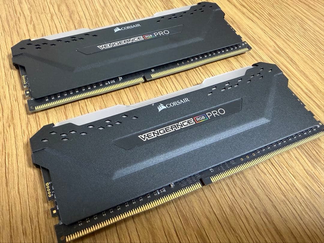 【DDR4】Corsair Vengeance LPX PRO メモリ【中古】
