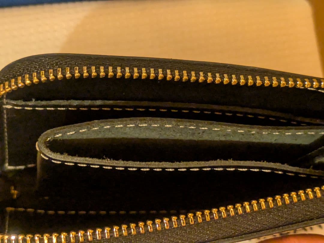 ディアリオ ハンディLファスナー 黒 土屋鞄製造所