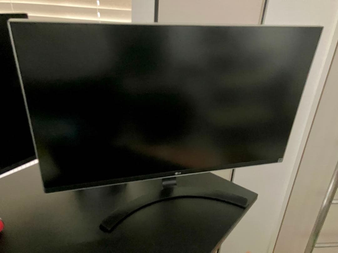 LG 27UD68-P 4K 27インチディスプレイ HDMI×2 DP×1