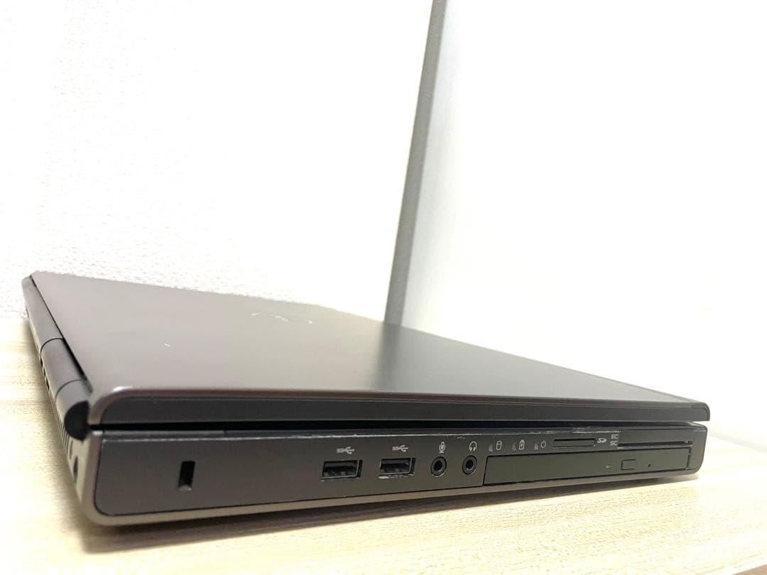 DELL M6800 i7 Ram 16GB 17.3インチ