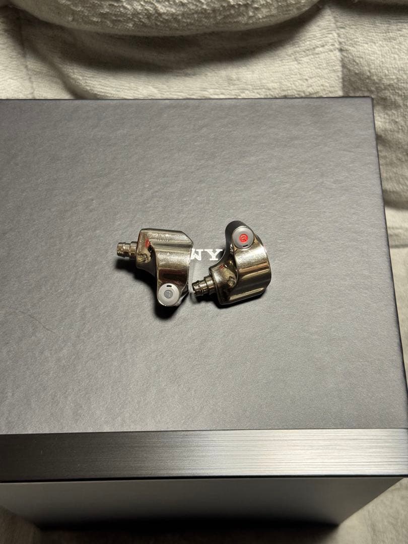 SONY IER-Z1R 有線イヤホン 最高級イヤホン ハイレゾ リケーブル対応