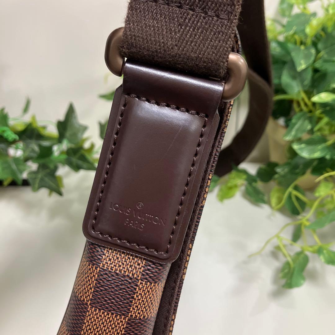 ルイヴィトン ダミエ ディストリクトPM N41213 ショルダーバッグ