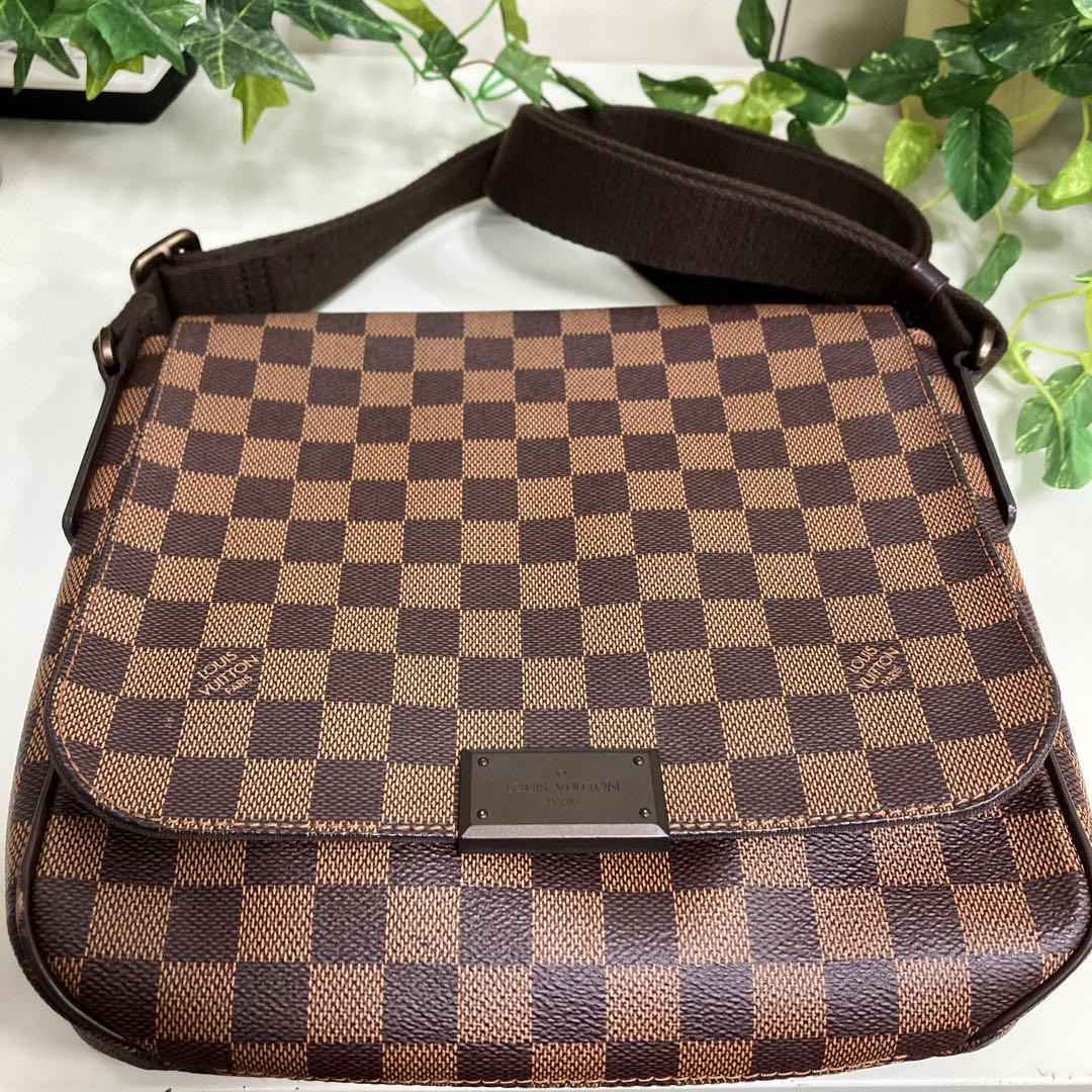 ルイヴィトン ダミエ ディストリクトPM N41213 ショルダーバッグ