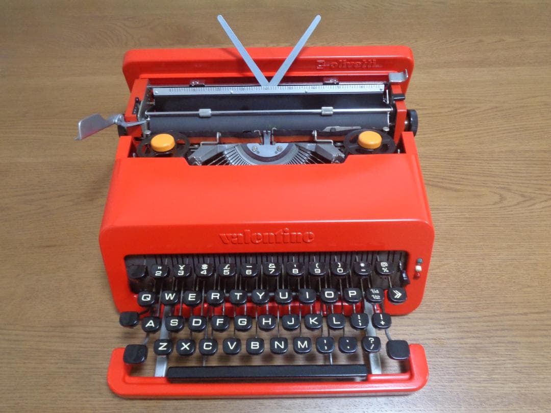 完動品olivetti valentine sタイプライター時計じかけのオレンジ