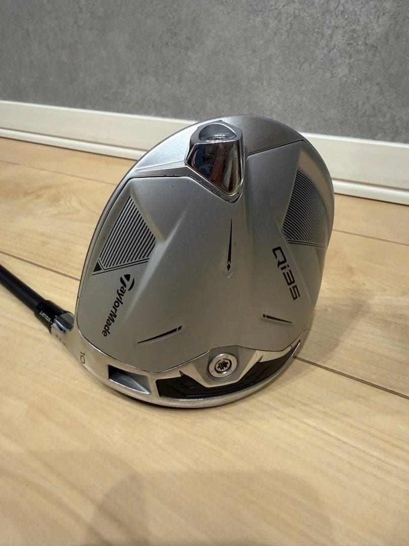 テーラーメイド Qi35 Core ドライバー デザイナーシリーズ シルバー