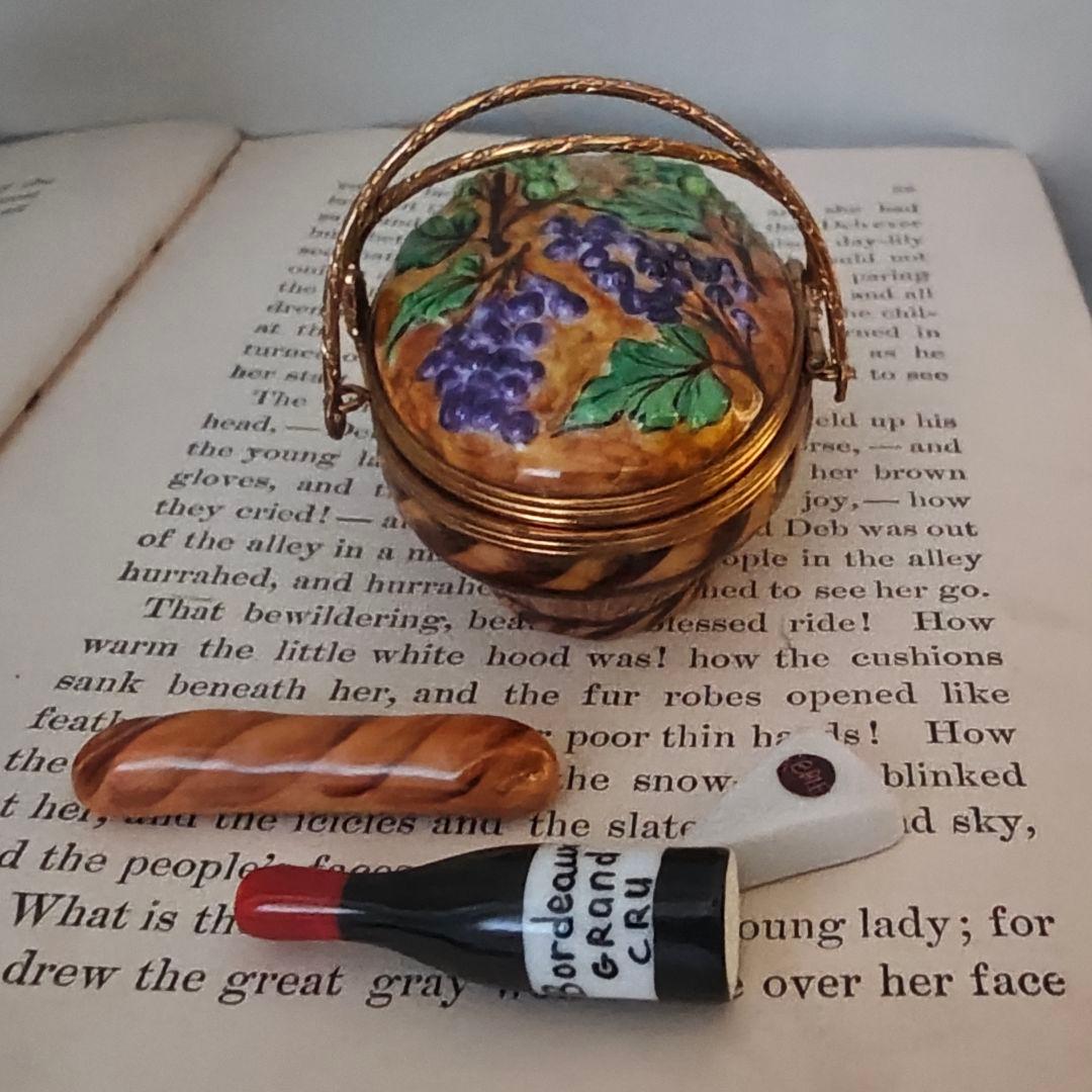 限定生産リモージュボックス　ぶどうがいっぱいのピクニックバスケット　フランス製