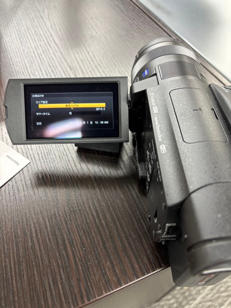 SONY ビデオカメラ　FDR-AX700 １回使用のみ