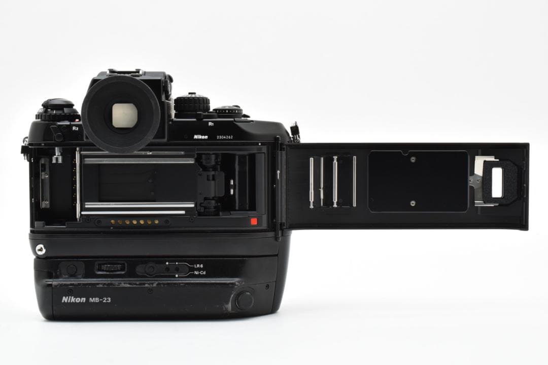 Nikon F4E ボディ MB-23付 動作良好 ケース説明書付　1111