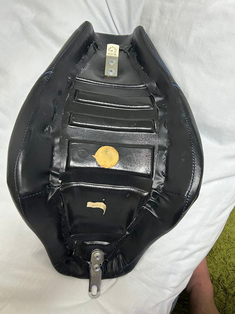 ソフテイル カスタムシート