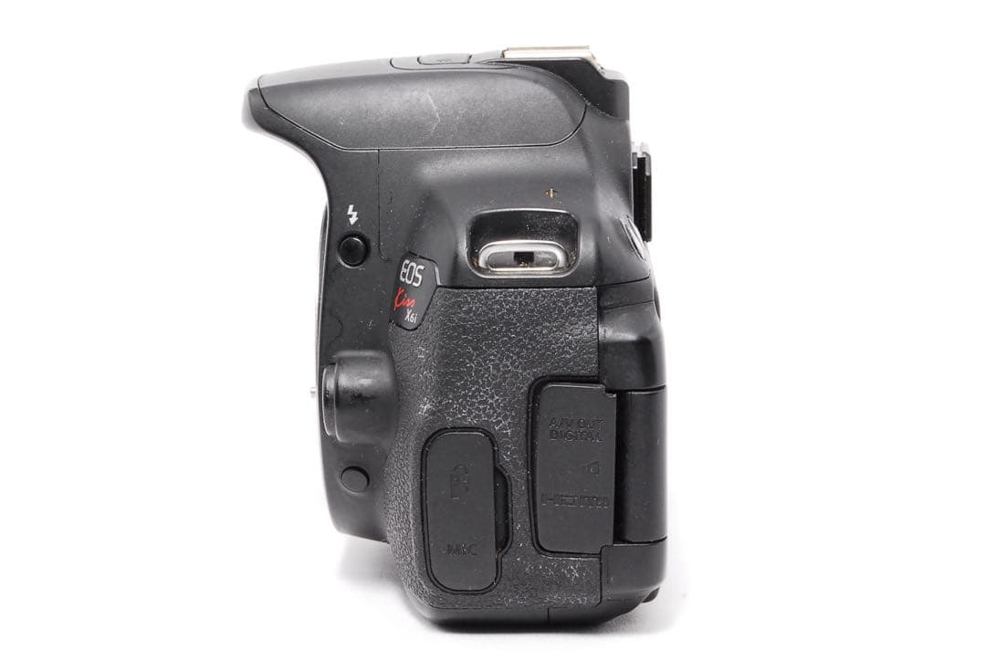 ショット数少なめ◆Canon Kiss X6i◆一眼レフカメラ◆スマホ転送OK◆